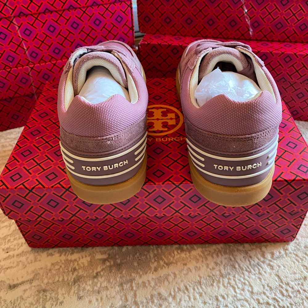 Tory Burch Pink Sneakers with Gold Details - Picture 7 of 10